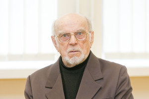 Teismas atsisakė svarstyti prašymą dėl P.Dimšos atleidimo nuo bausmės dėl ligos