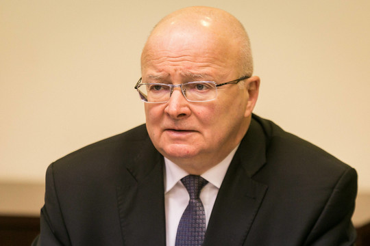 Seimas remia Zenoną Vaigauską prie sienos: „Paprasčiausia būtų padėti pareiškimą“