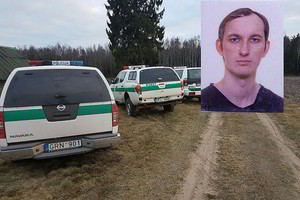 Šeimos išžudymu įtariamas jaunuolis miškuose nesislapstė – bėgliui kažkas parūpino pastogę