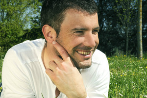 Žmonos su policija šešis kartus išvytas emigrantas pateikė netikėtą pasiūlymą