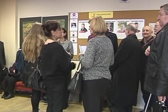 Trumpos žinios: prasidėjo socialdemokratų partijos pirmininko rinkimai