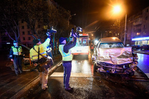 Vilniuje naktį keleivį baisioje avarijoje pražudęs vyras neturėjo teisės vairuoti