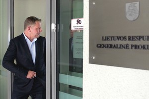 Eligijus Masiulis tikisi išlįsti iš bylos per jos skyles