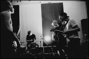 Grupė „ba.“ pakviesta į prestižinį Prancūzijos festivalį „Europavox“