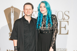 Pamatykite: su mylimuoju išsiskyrusi Monika Pundziūtė pristato klipą „Nauja istorija“