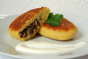 Žemaičių blynus primenantį valgį kirs ir tie, kurie nevalgo mėsos