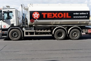 Sunkvežimiai su alkoblokais apie girtus vairuotojus praneš ir aplinkiniams