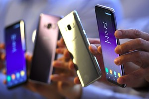 „Samsung“ džiūgauja: tokio susidomėjimo „Galaxy S8“ nesitikėjo