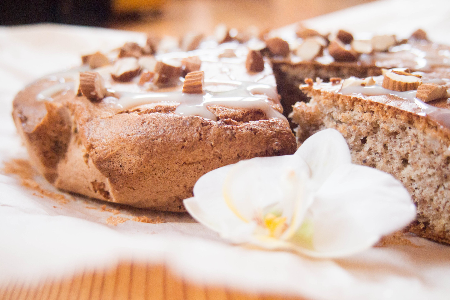 Purus migdolų pyragas, kuriam neprireiks nė trupučio miltų