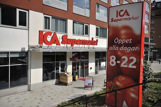 Gigantas, kuris valdo „Rimi“ ir perka „Iki“: kas jis toks?
