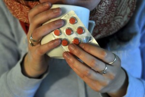 Medikai prisidirbo: neteisėtai skiria per daug pavojingų vaistų
