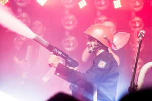 „Antikvariniai Kašpirovskio dantys“ turą per Lietuvą pradės anšlagu Kaune