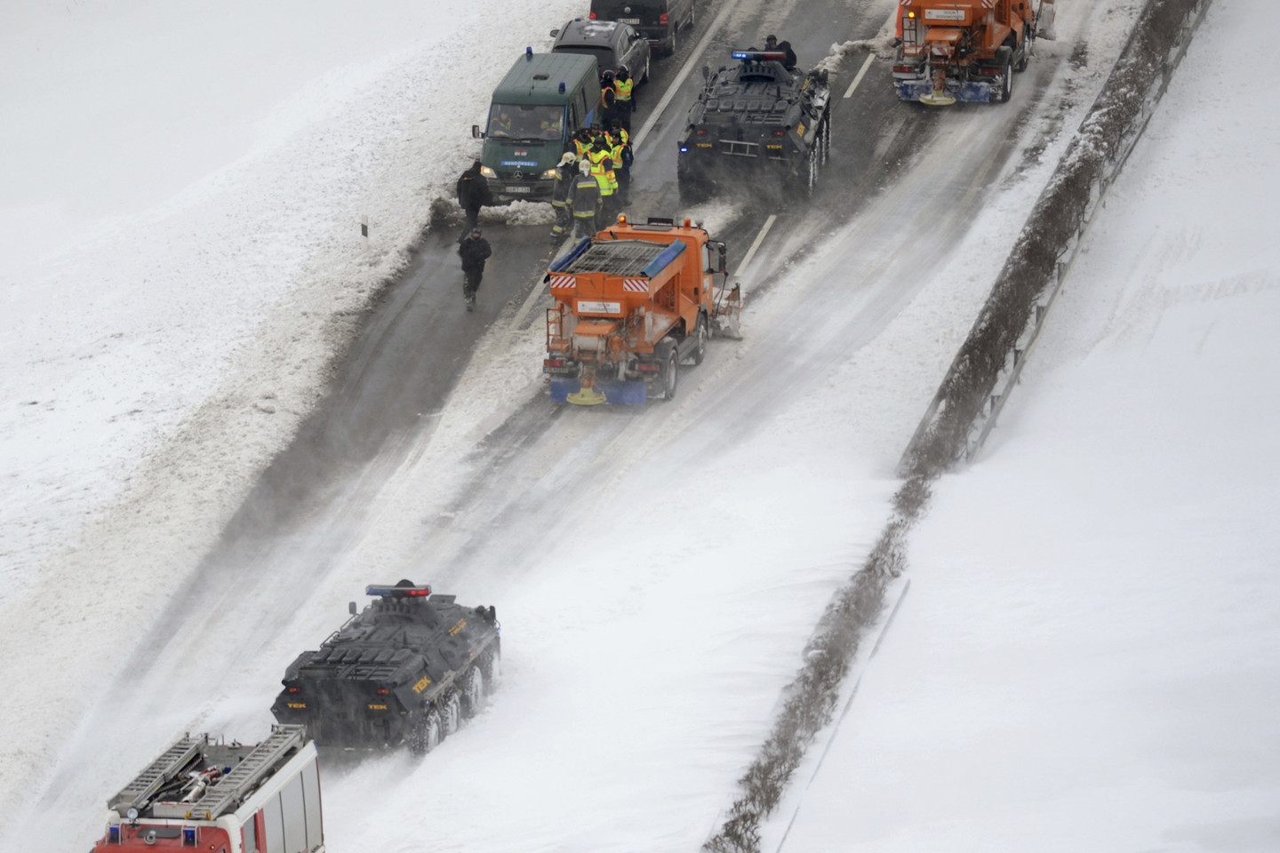 Slovakijoje per pūgą susidūrė 40 automobilių.<br>„Reuters“/“Scanpix“ asociatyvioji nuotr.