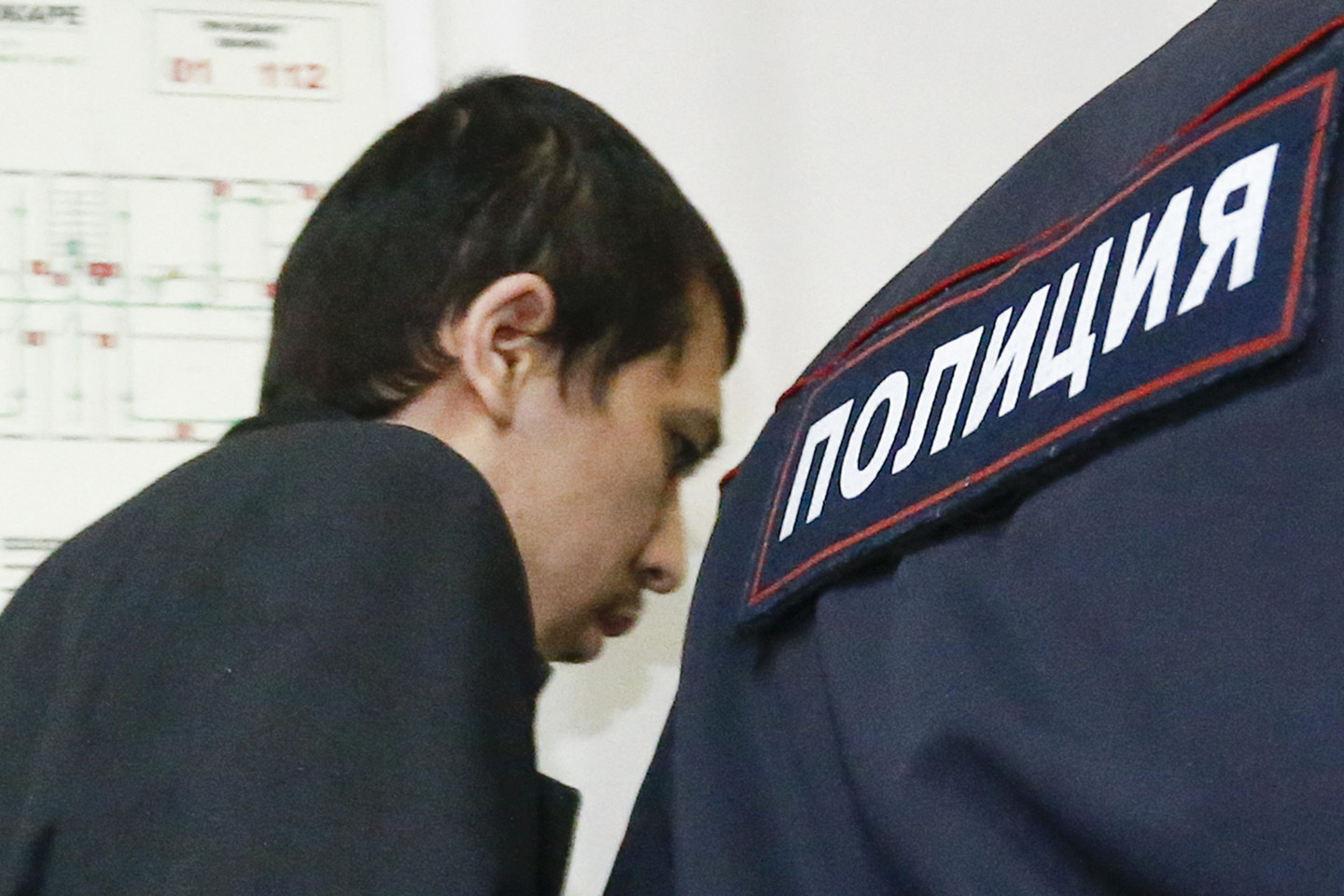 Balandžio 17 dieną Rusijos FST pranešė, kad mirtininką sprogdintoją parengė 26 metų A.Azimovas.<br>„Reuters“/“Scanpix“ nuotr.