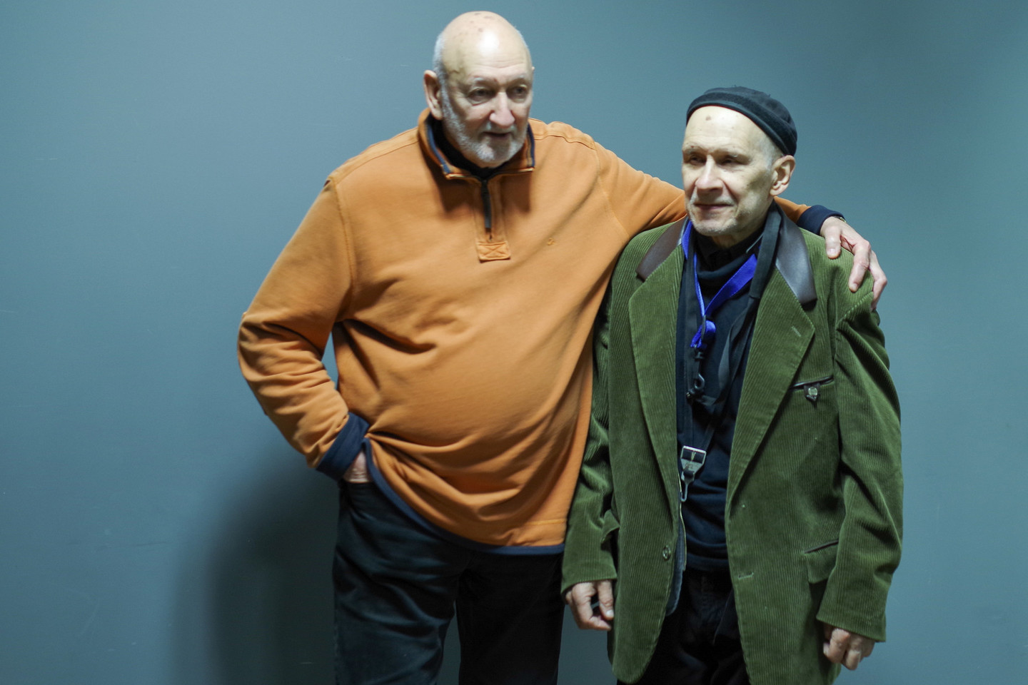 Po daugelio metų Vilniuje susitiko Ganelino trio narys V.Čekasinas (dešinėje) ir trio įrašų leidėjas iš Didžiosios Britanijos L.Feiginas.<br>V.Ščiavinsko nuotr.