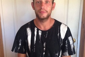 Narkomano sūnų nuo tragiškos lemties išgelbėjo netikėta pažintis gatvėje