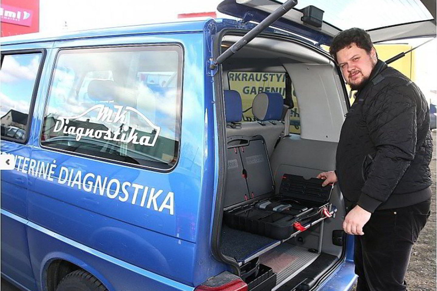  M.Kavaliausko mobilus servisas ant ratų leidžia jam teikti paslaugas visoje šalyje. <br> A.Švelnos (pansklaiutas.lt) nuotr. 