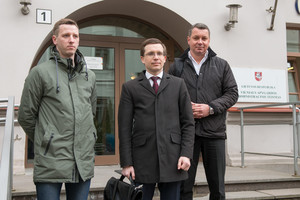 Įrodė, kad buvo blaivūs, o alkotesteris meluoja – dabar duoda valstybę į teismą