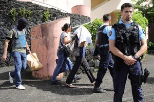 Prancūzijos Reunjono saloje įtariamas džihadistas sužeidė du policininkus