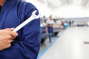 Sudilo automobilio sankaba? Gali tekti keisti ir kitą brangų mazgą 