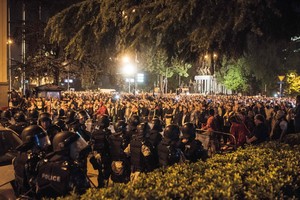Nacionalistai šturmavo Makedonijos parlamentą