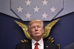 Donaldas Trumpas giria Lietuvos įsipareigojimą didinti gynybos biudžetą