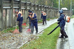 Vilniečius iš lovų paryčiais verčia kiemsargiai ir šiukšliavežiai