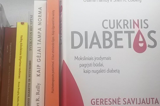 Pasipiktinusį skaitytoją suglumino aptikta knyga medicinos skyrelyje