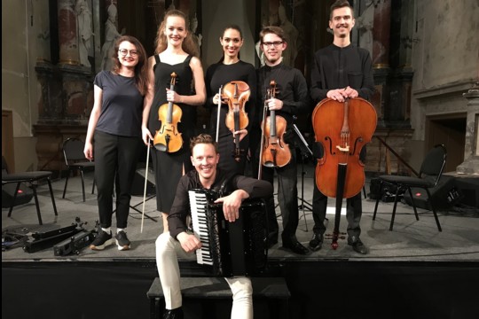 Efektingai užbaigęs turą per Lietuvą, Martynas Levickis su komanda ilsisi Maltoje