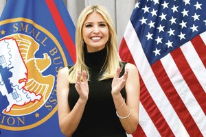 Donaldo Trumpo dukra nebeturi laiko net masažams