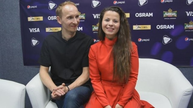 Išskirtinis interviu su grupe ,,Fusedmarc“: apie didžiąją „Eurovizijos“ sceną, jaudulį ir naują suknelę