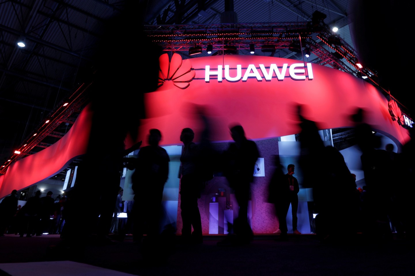 Šių metų pirmąjį ketvirtį, lyginant su tuo pačiu praėjusių metų laikotarpiu, „Huawei“ vidutinės ir aukštos klasės išmaniųjų telefonų pardavimų dalis išaugo 11 proc.