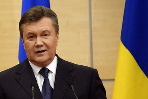 Ukrainos teismas ėmėsi valstybės išdavyste kaltinamo buvusio prezidento Viktoro Janukovyčiaus bylos