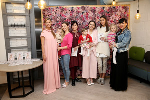 Ypatingame renginyje – pasipuošusios mamos su atžalomis