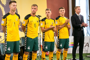 Lietuvos rinktinė FIFA reitinge jau nėra visiškai beviltiška
