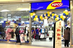 Pigių drabužių tinklas iš Lenkijos beldžiasi į duris - Lietuvoje ieško nišos