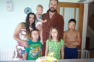 Jaunėlio negalia keturių vaikų mamai neatėmė gyvenimo džiaugsmo