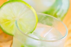 Lengvai pagaminamas gėrimas iššluos toksinus ir atgaivins organizmą