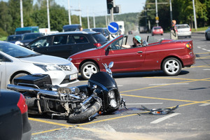 Motociklininkų apranga: ką rinktis, norint apsisaugoti, bet nebankrutuoti?