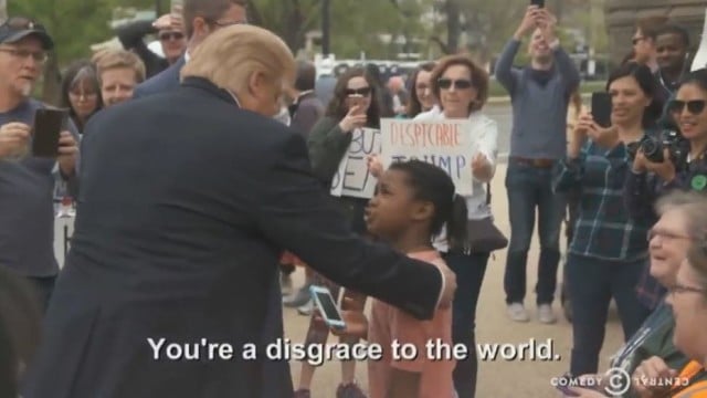 Mergaitė rėžė komikui, apsimetusiu Donaldu Trumpu: tu esi pasaulio gėda