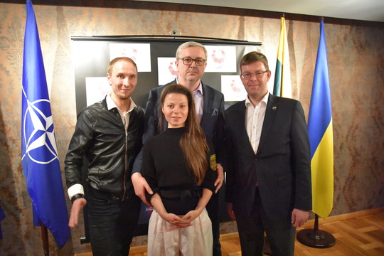 „Fusedmarc“ vakarojo su Kijevo lietuviais: uždainavo ir žymus rašytojas