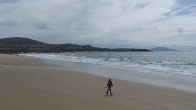 Gamtos stebuklas: į paplūdimį smėlis grįžo po 33 metų