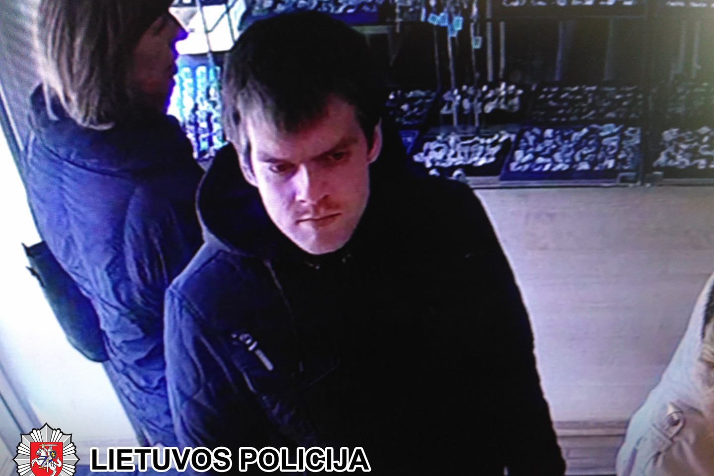 Panevėžio policija prašo pagalbos, gal atpažįstate vagį?