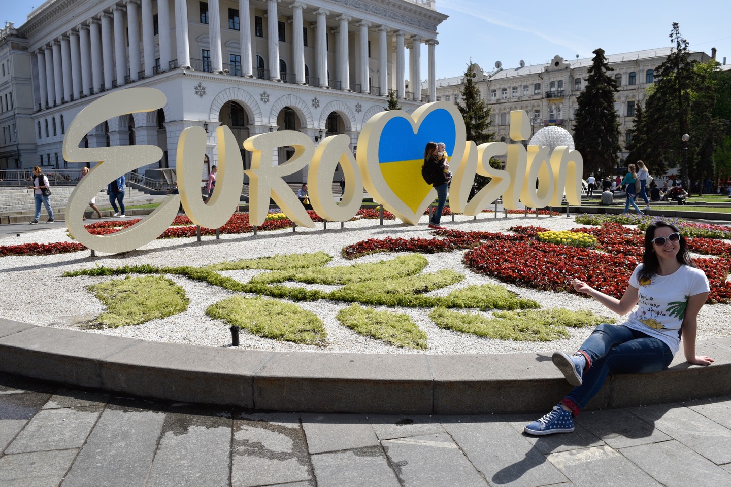Rusai piktinasi nebuvę įleisti į "Eurovizijos" dainų konkursą.