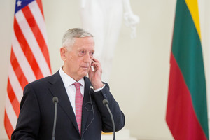 Po Jameso Mattiso vizito Lietuvoje – nerimas iš Rusijos