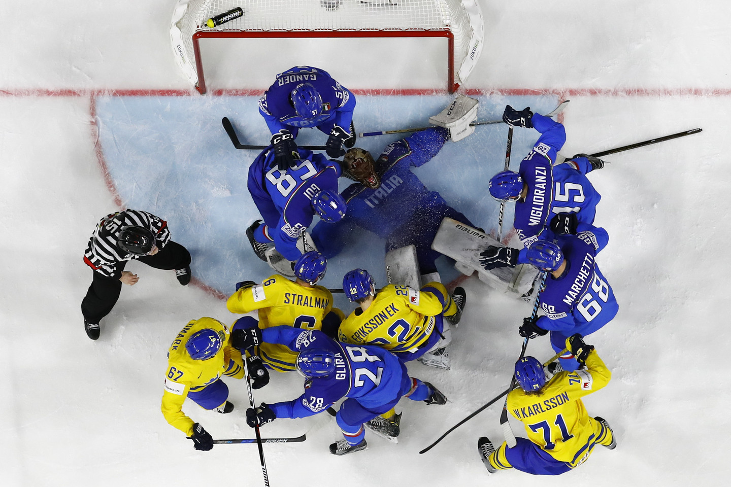  Švedijos ir Italijos rinktinių rungtynės.<br> Reuters/Scanpix nuotr.
