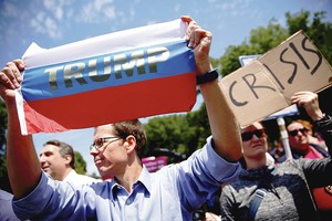 Donaldo Trumpo sprendimas susprogdino politinį užtaisą