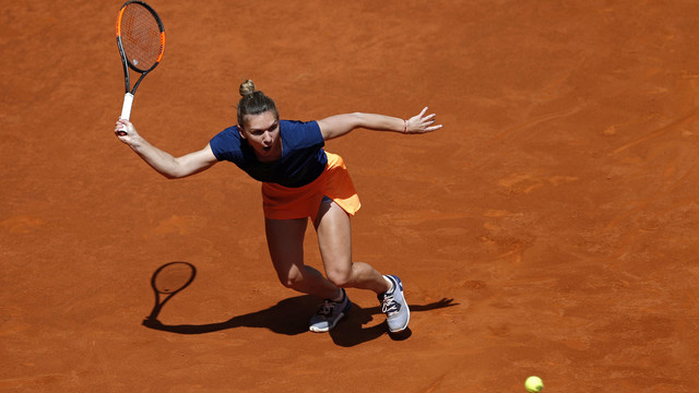 Rumunijos tenisininkė Simona Halep vėl apgynė čempionės titulą