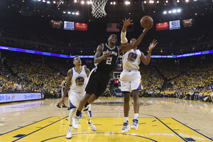 Neįtikėtina atomazga – mačo metu karaliavusį „Spurs“ lemiamu momentu „Golden State Warriors“ įspūdingai nokautavo
