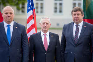 Krašto apsaugos ministras: „Zapad“ pratybose bus simuliuojamos atakos prieš NATO šalis